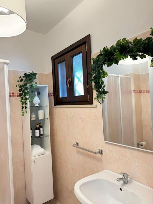 Casa Vacanza Elislor Apartments Fiumicino Kültér fotó