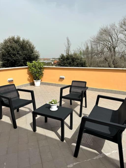 Casa Vacanza Elislor Apartments Fiumicino Kültér fotó